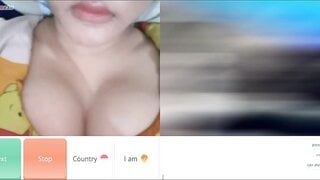 Indonesian Slut Show in Ometv
