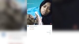 Indonesian girl showing boobs