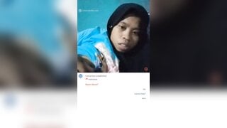 Indonesian girl showing boobs
