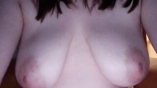 Russian milf plays with herself
