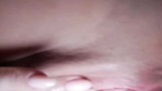 Russian milf plays with herself