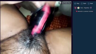 Hairy Indian girl squirts on curling iron on flingster