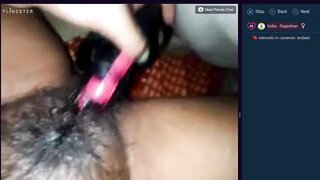 Hairy Indian girl squirts on curling iron on flingster