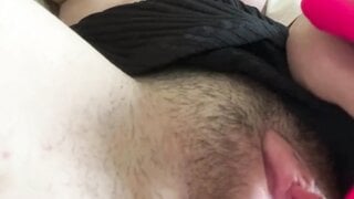 Creamy milf can’t stop fucking her self with a vibrata