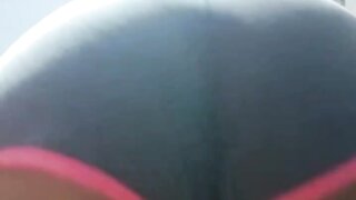 Brazilian slut twerking without clothes and figering her pussy