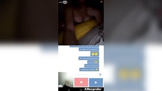 Minichat / Chilean girl helps me cum in her mouth and tits