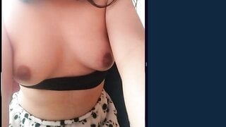 Omchater Latina Lesbian Masturbates