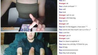 Blue eyes teen cutiie flashes tits