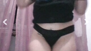 Amazing colombian girl goes wild
