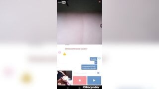 Minichat / Brazilian helps me finish and shows her tongue