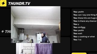 egypt lesbian shows big boobies and pussy