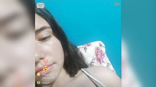 teen girl show boobs and pussy in ometv