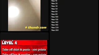 Chubby Girl plays OmegleGame