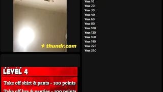 Chubby Girl plays OmegleGame