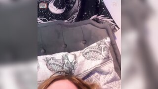 Girl on Omegle rubbing clit