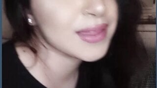 Beautiful Arab Girl Shows Off Huge Ass