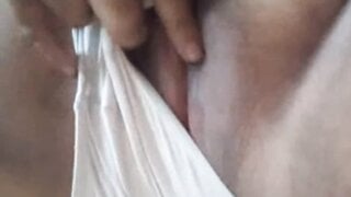 Juicy pussy & Big tits philippine slut