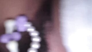 Teen show pussy & small tits