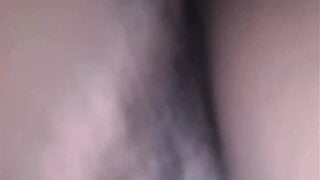 Teen show pussy & small tits