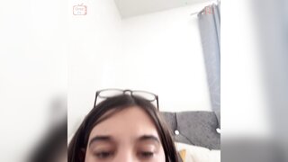 Girl with big tits finally cums from her makeup brush