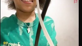 College thot huge tits