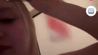 19yo Flashes Her Lovely Boob