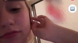 19yo Flashes Her Lovely Boob