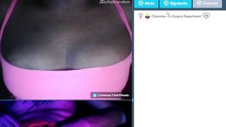 Colombian teen showing tits