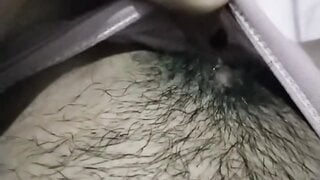 Minichat girl Indonesian play with pussy