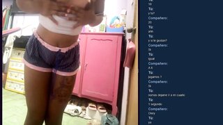 Omchater Flingster Latina Shows Body