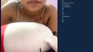 Omchater Flingster Latina Shows Body