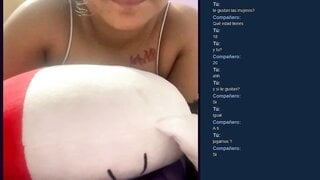 Omchater Flingster Latina Shows Body