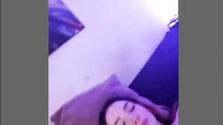 Hot American chick wanted me to cum for her on Omegle