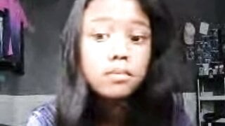 indonesian teen girl flash me her tits on ometv