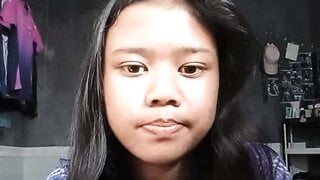 indonesian teen girl flash me her tits on ometv
