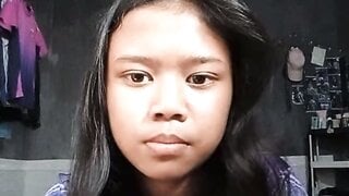 indonesian teen girl flash me her tits on ometv