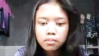 indonesian teen girl flash me her tits on ometv