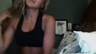 Blonde Teen Bates On Omegle