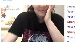 Omegle Teen Gets Nasty