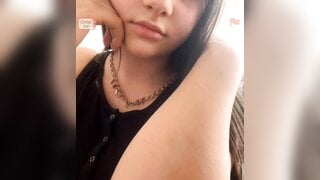 Turkish girl shows her tits in ometv