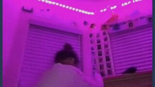 Omegle Teen Gets Nasty Full Screen