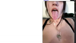 Quick Little Show With Tatted Cutie