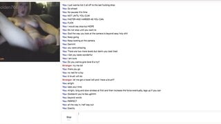 Blonde Cutie Plays the Game