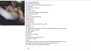 Blonde Cutie Plays the Game