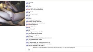 Blonde Cutie Plays the Game