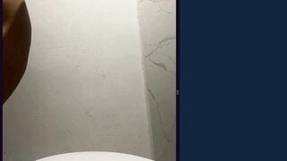 Omchater Flingster Latina Masturbates to Orgasm