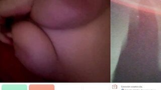 American bitch sucks her tits, GoodInCam