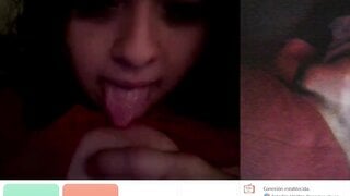 American bitch sucks her tits, GoodInCam