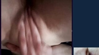 Omchater Flingster Horny Latina Masturbating