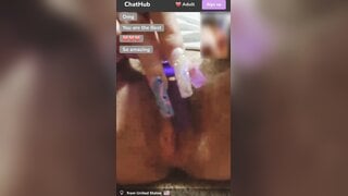 Sweet American Teen shows me how she uses her toy